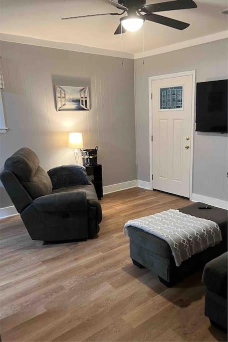 Holiday home Cozy Cabin, Minutes From Lost River State Park Mathias